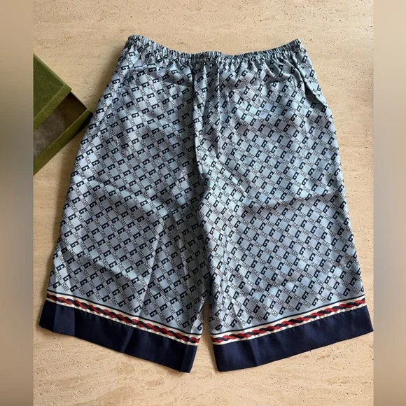NWT GUCCI GG-PRINTSILKBLUE SHORTS Designer Sz 46 - US Sz S